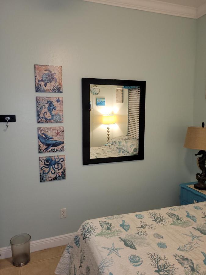 Cape Paradise B & B - Your Luxury Tropical Retreat Cape Coral Exterior foto