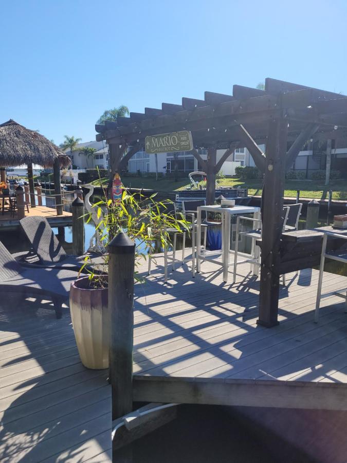 Cape Paradise B & B - Your Luxury Tropical Retreat Cape Coral Exterior foto