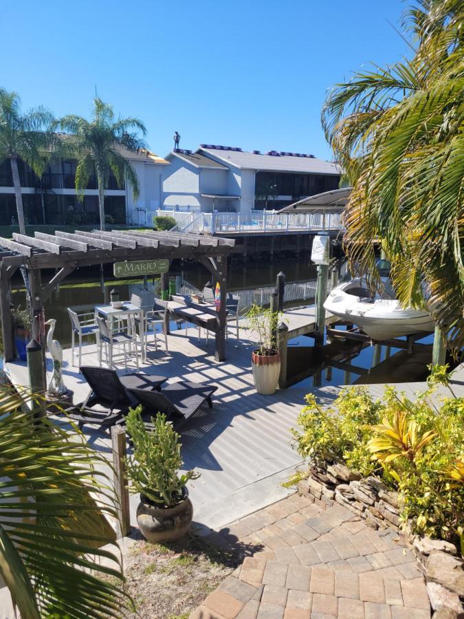 Cape Paradise B & B - Your Luxury Tropical Retreat Cape Coral Exterior foto